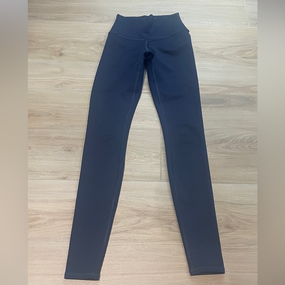 ALO Yoga Pants - ALO Yoga Navy Leggings Sz XS, 27” inseam